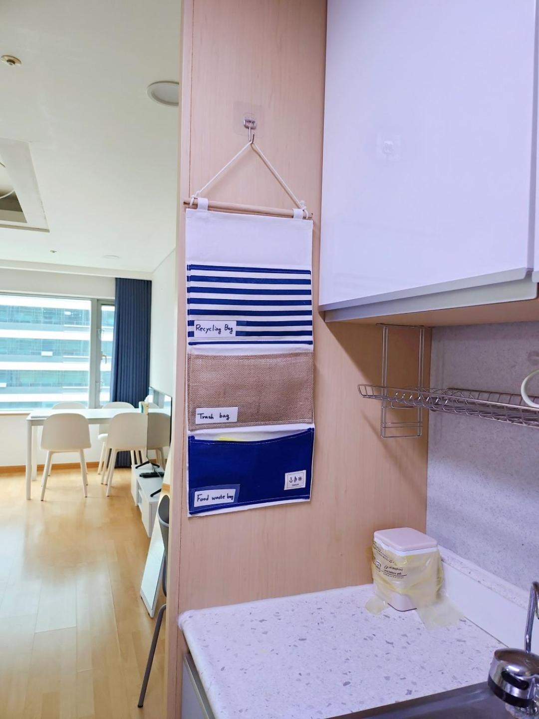 Отель Hongdae Cleanhouse Сеул Экстерьер фото
